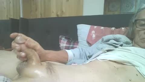 Snapshot of mymyselfandme chatting on September 2025 07:24:02 AM mymyselfandme online show from September 2025 07:24:02 AM