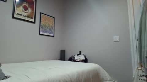 Felt like showing off online show from October 2025 10:11:02 PM