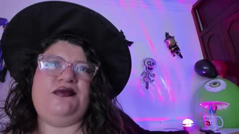 Snapshot of mystery_psique chatting on October 2025 02:07:01 PM mystery_psique online show from October 2025 02:07:01 PM