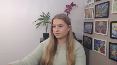 Erica online show from February 2025 08:00:02 AM