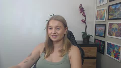 Erica online show from September 2025 10:06:02 AM