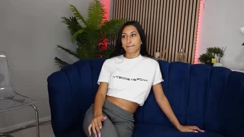 mysticdesire_ online show from September 2025 04:14:02 AM