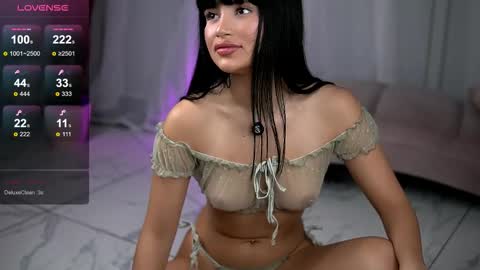 Snapshot of mysticlayla chatting on November 2025 04:45:02 AM mysticlayla online show from November 2025 04:45:02 AM