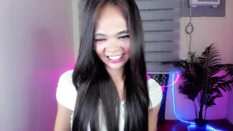 Snapshot of mysticofcum22 chatting on November 2025 01:33:02 PM Krestine online show from November 2025 01:33:02 PM