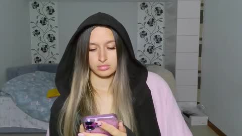 Snapshot of n0names chatting on November 2025 05:42:01 PM Eva online show from November 2025 05:42:01 PM