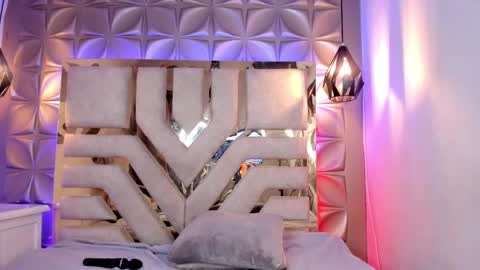 Snapshot of nahia_low chatting on January 2025 08:01:01 AM Valeria online show from January 2025 08:01:01 AM