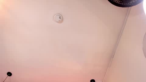 Snapshot of nahia_low chatting on February 2025 05:18:02 AM Valeria online show from February 2025 05:18:02 AM