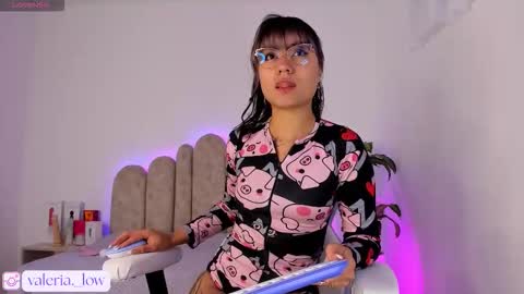 Snapshot of nahia_low chatting on September 2025 06:04:02 AM Valeria online show from September 2025 06:04:02 AM