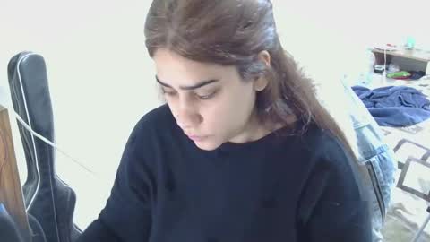 nahiarabiel online show from November 2025 12:29:02 PM