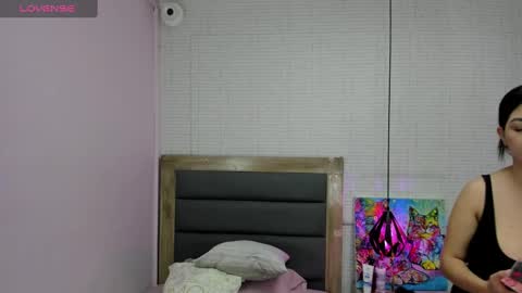 Snapshot of nahomirosse chatting on October 2025 12:11:01 PM SHELBY online show from October 2025 12:11:01 PM