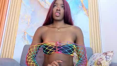 Snapshot of nahomy_smith11_aws chatting on October 2025 10:54:02 PM Nahomy online show from October 2025 10:54:02 PM