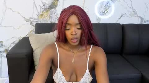 Snapshot of nahomy_smith11_aws chatting on December 2025 10:29:02 PM Nahomy online show from December 2025 10:29:02 PM