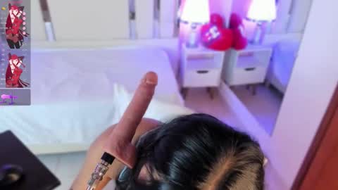 Snapshot of nahomyroberts chatting on October 2025 12:13:02 PM Nahomy Roberts online show from October 2025 12:13:02 PM