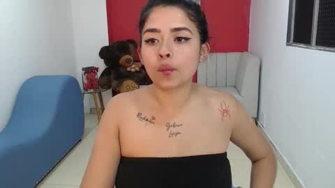 Snapshot of naia_sweetsex chatting on October 2025 11:53:02 AM naia_sweetsex online show from October 2025 11:53:02 AM