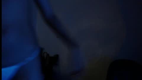 naiakit18 online show from March 2025 07:27:02 PM