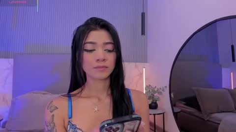 Snapshot of naishaford_1 chatting on September 2025 12:48:02 AM Naisha Ford online show from September 2025 12:48:02 AM