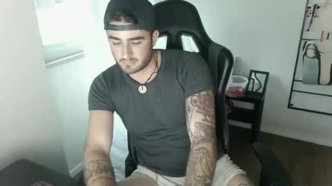 Snapshot of najidalquazar chatting on February 2025 03:24:02 PM Najid online show from February 2025 03:24:02 PM