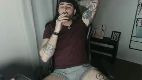 Snapshot of najidalquazar chatting on February 2025 09:37:02 PM Najid online show from February 2025 09:37:02 PM