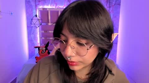 nami_usagi online show from December 2024 02:33:01 PM