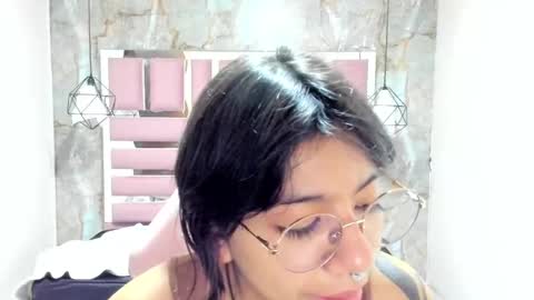 nami_usagi online show from January 2025 11:00:02 AM