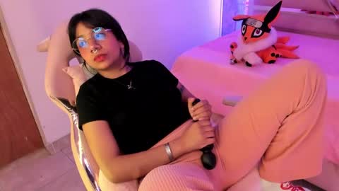 nami_usagi online show from January 2025 04:22:02 PM