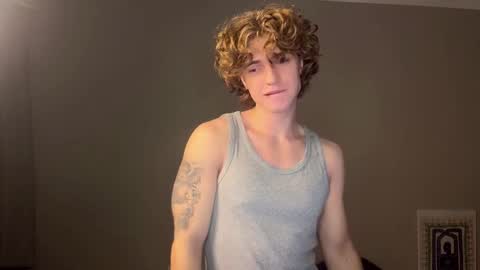 Snapshot of namiraaxel chatting on November 2025 09:04:01 PM Georges online show from November 2025 09:04:01 PM