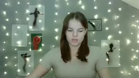 Snapshot of nana_new chatting on September 2025 08:08:01 AM Nana online show from September 2025 08:08:01 AM