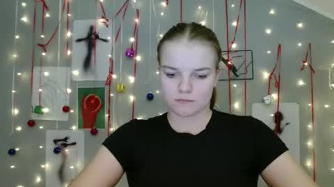 Snapshot of nana_new chatting on November 2025 08:15:02 AM Nana online show from November 2025 08:15:02 AM