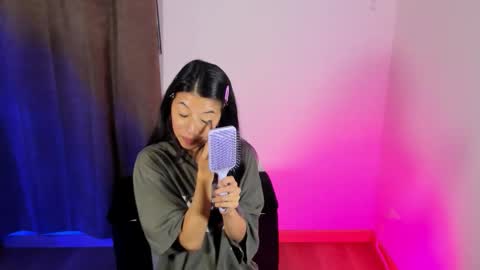 Nana  Natalia online show from November 2025 02:43:01 AM