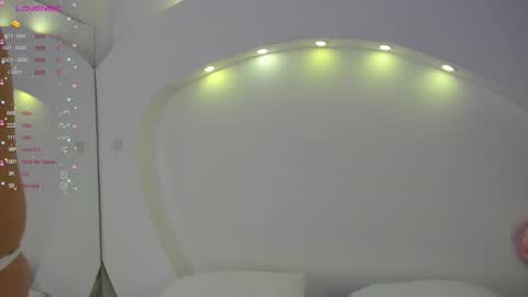 Snapshot of nanaosaky chatting on February 2025 12:27:01 PM NanaOsaky online show from February 2025 12:27:01 PM