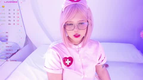 Snapshot of nanaosaky chatting on October 2025 12:05:02 PM NanaOsaky online show from October 2025 12:05:02 PM