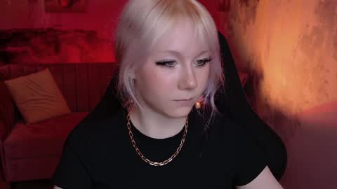nancymartinez online show from December 2024 01:17:01 PM