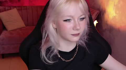 nancymartinez online show from December 2024 04:21:02 PM