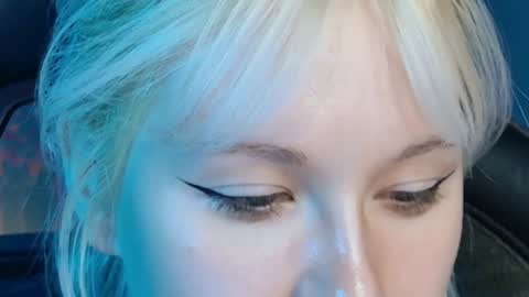 nancymartinez online show from December 2024 04:14:02 PM
