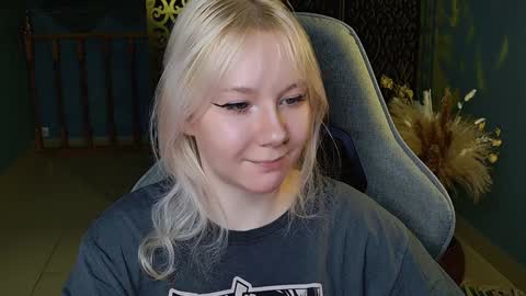 nancymartinez online show from December 2024 01:10:02 PM