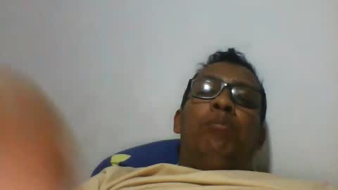 Snapshot of nando_rincon050279 chatting on October 2025 11:17:02 PM Nando Rincon online show from October 2025 11:17:02 PM