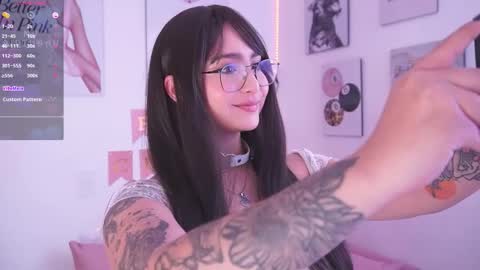 Snapshot of naniicute chatting on December 2025 06:47:02 PM ELLA online show from December 2025 06:47:02 PM