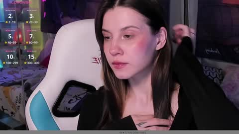 NansyCharm online show from December 2024 09:44:01 AM