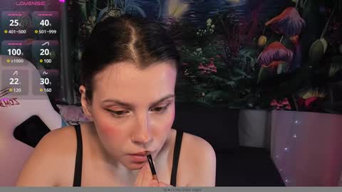 NansyCharm online show from December 2024 11:22:01 AM