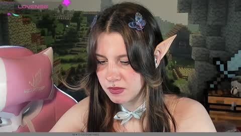 NansyCharm online show from January 2025 10:47:01 AM