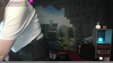 NansyCharm online show from January 2025 05:11:01 AM