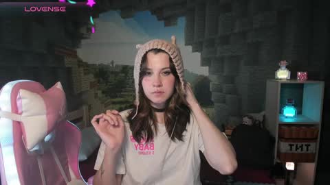 NansyCharm online show from January 2025 08:11:02 AM