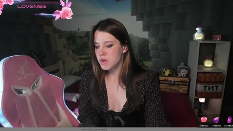 NansyCharm online show from January 2025 06:06:02 AM