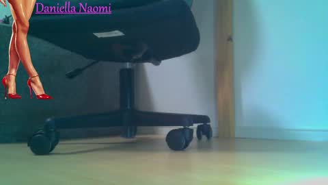 Daniella Naomi online show from February 2025 10:04:01 AM