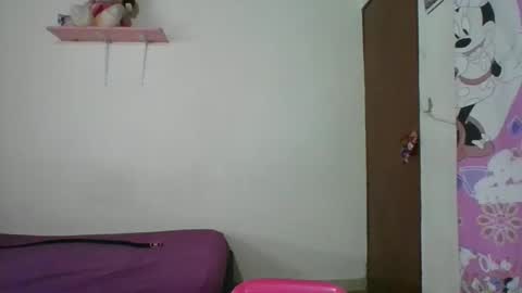 Mia online show from December 2024 01:34:01 AM