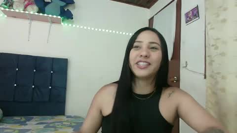 Mia online show from January 2025 09:01:01 PM