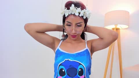 naomiiii   online show from January 2025 07:07:02 PM