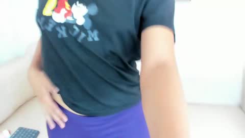 naomiiii   online show from February 2025 07:03:01 PM