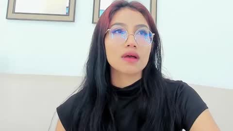 naomiiii   online show from March 2025 07:09:02 PM