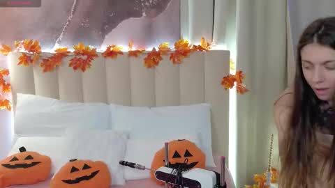 Snapshot of naomimur chatting on October 2025 04:46:02 AM Naomi online show from October 2025 04:46:02 AM